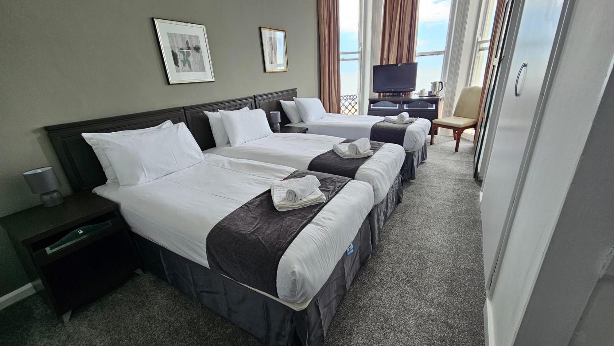 The Strand Hotel Истбурн Экстерьер фото