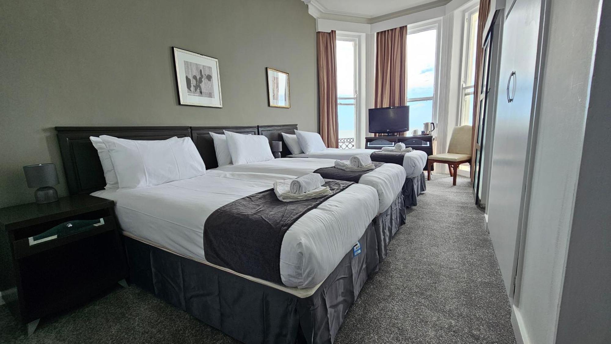 The Strand Hotel Истбурн Экстерьер фото