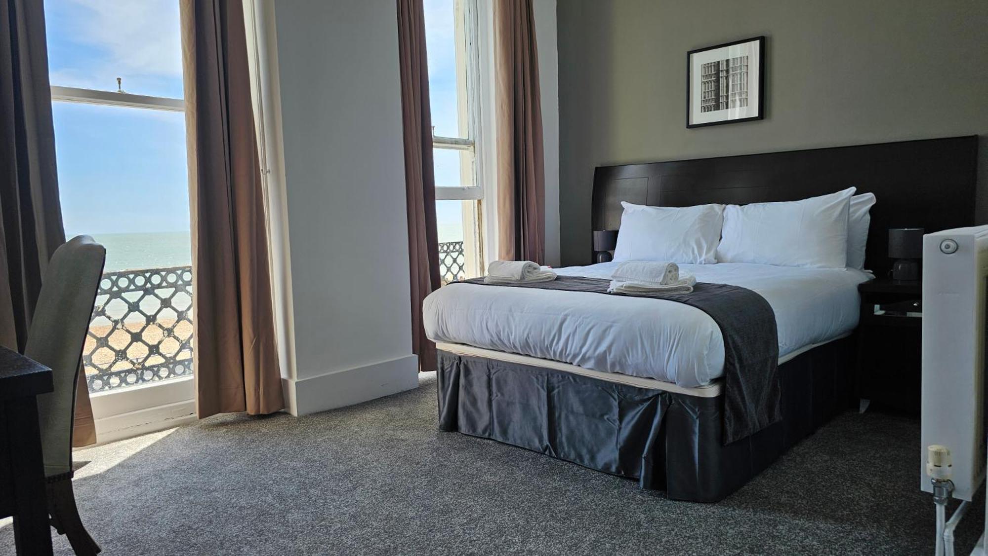 The Strand Hotel Истбурн Экстерьер фото
