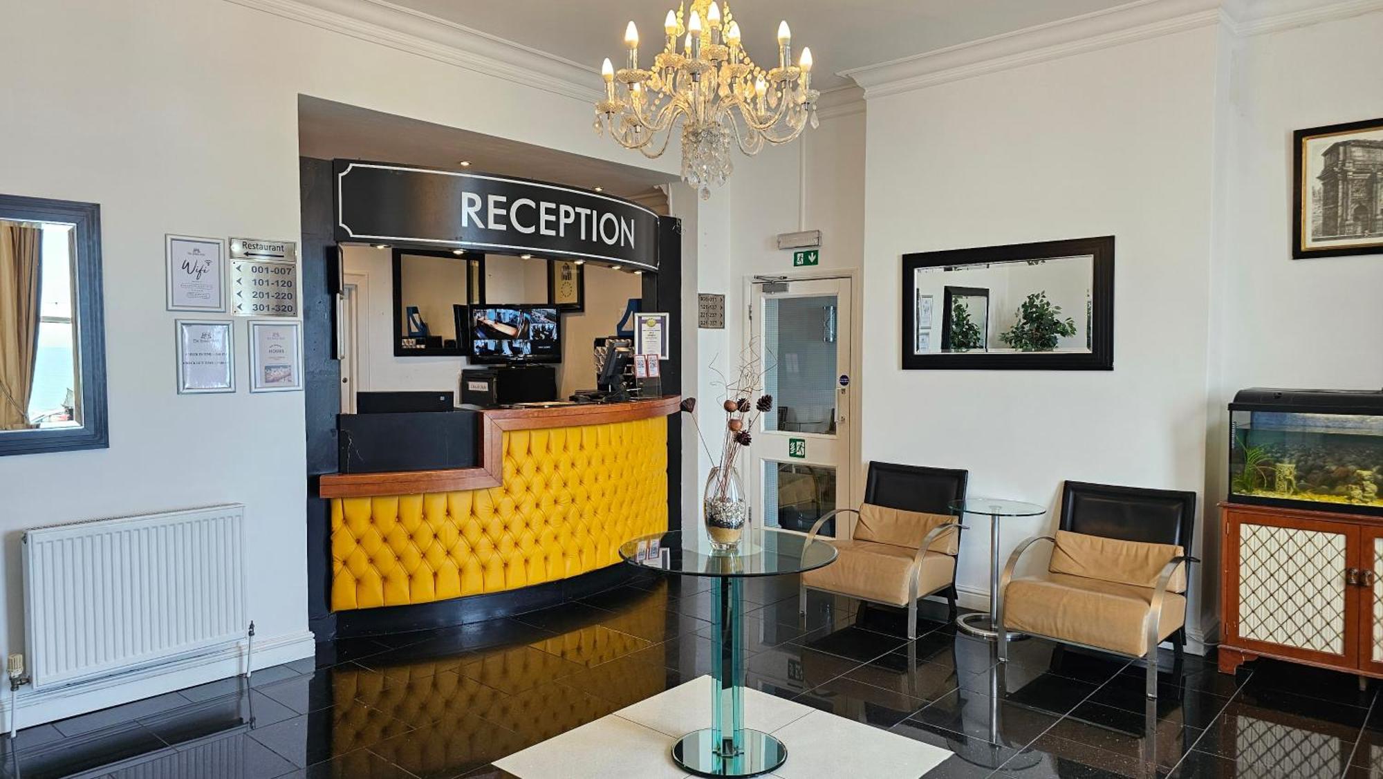The Strand Hotel Истбурн Экстерьер фото